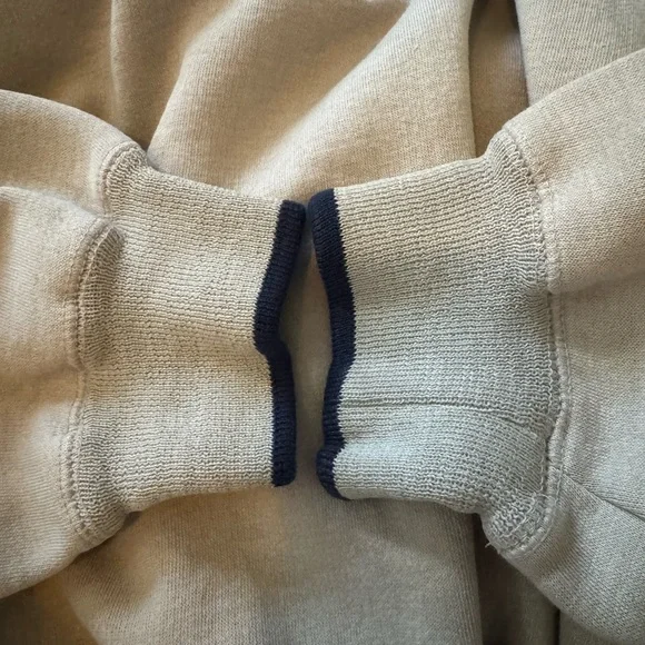 Vintage Winnie the Pooh Cream Sweatshirt - Picture 5 of 6